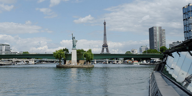 Statue de Liberté (retrieved from flickr - S. Faric)