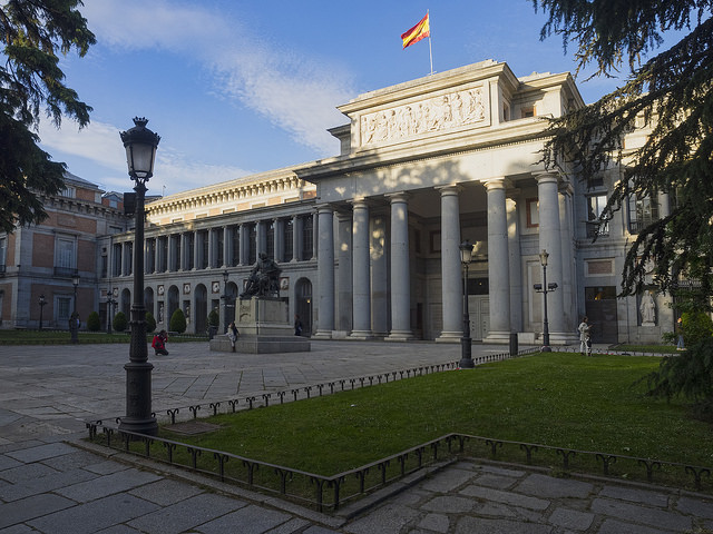 Museo del Prado (retrieved from: flickr - Carmelo Peciña)
