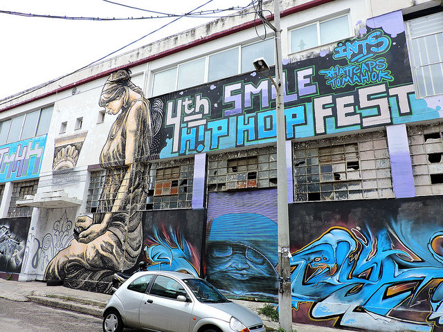 Graffiti in Athen (retrieved from: flickr - Dimitris Kamaras)